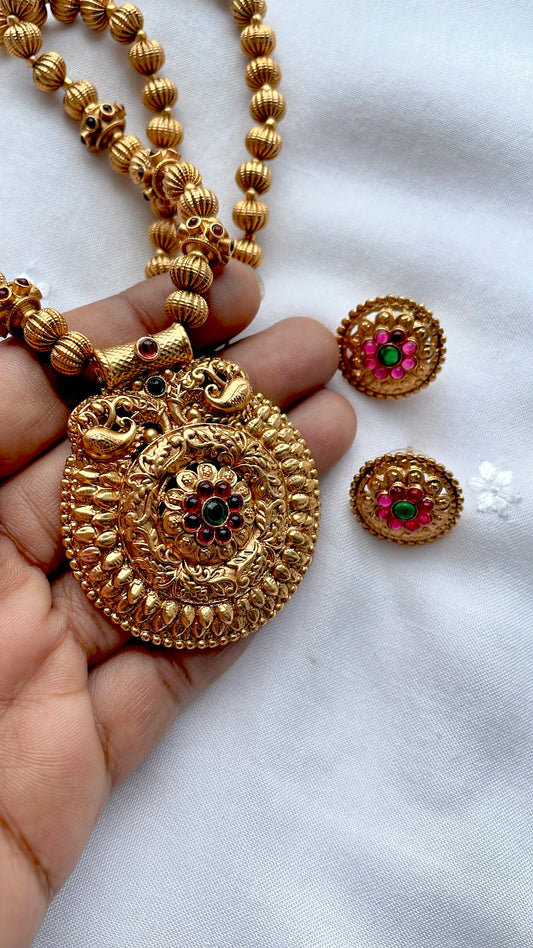 Gloria Necklace Set