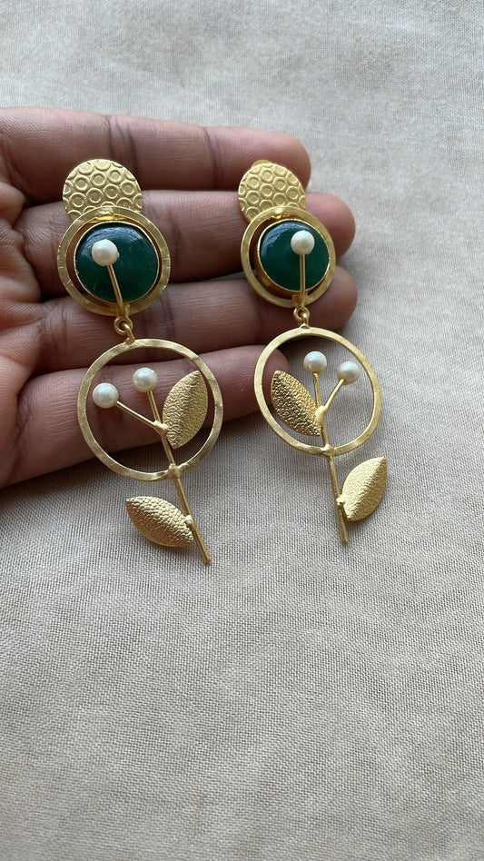 Green Circle Leaf Earring