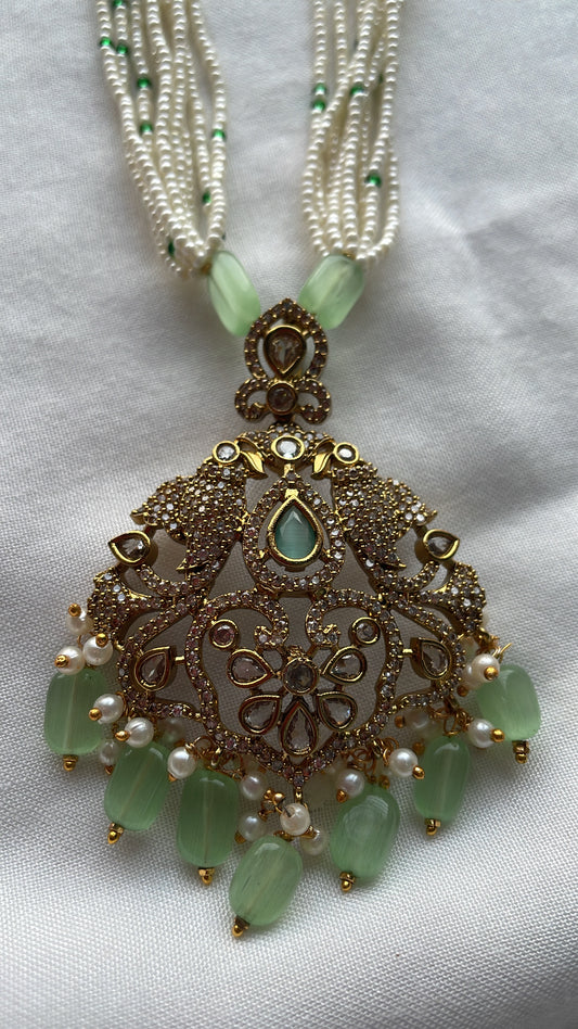 nidhi necklace