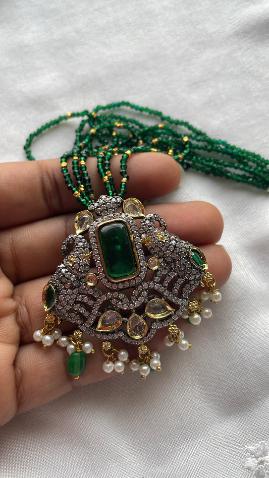 alpita necklace